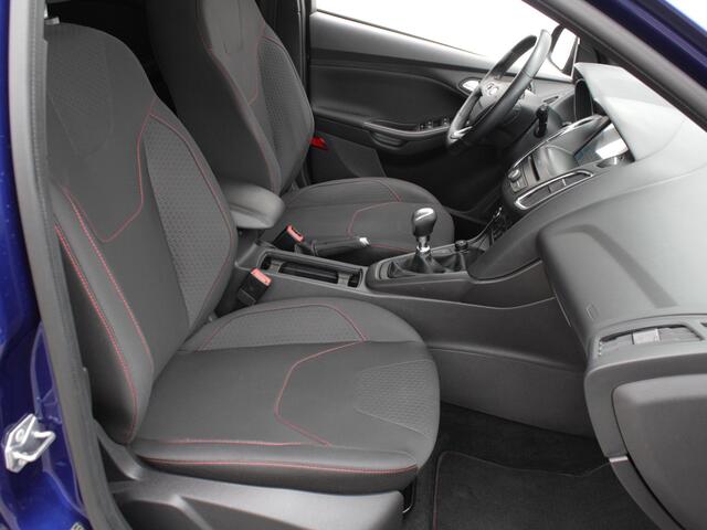 Ford FOCUS 1.0 ST-Line | Navi | Cruise | Camera | Park sens | Lm-Velgen