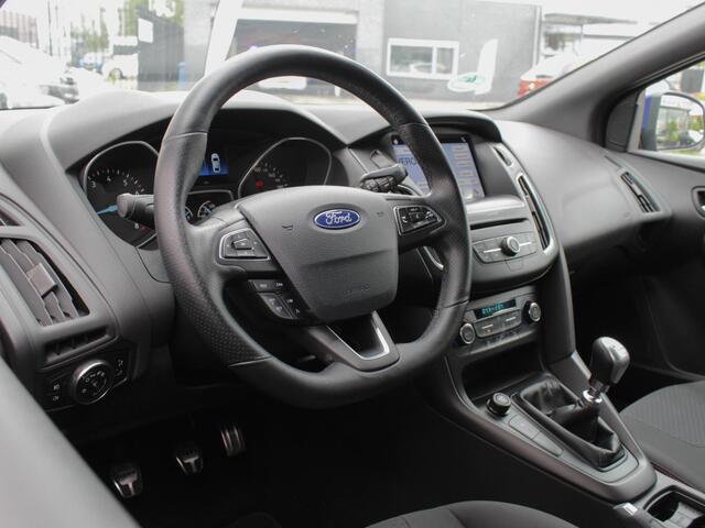 Ford FOCUS 1.0 ST-Line | Navi | Cruise | Camera | Park sens | Lm-Velgen