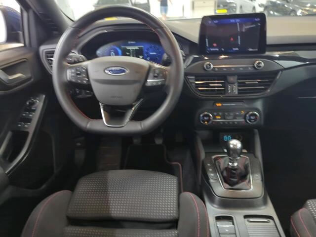 Ford FOCUS Wagon 1.0 EcoBoost Hybrid ST Line X Business PACK WINTER | 17 INCH | ACC