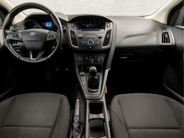 Ford FOCUS 1.0 Trend (AIRCO, STUURWIEL MULTIFUNCTIONEEL, START/STOP, SPORTSTOELEN, ELEK RAMEN, NIEUWSTAAT)