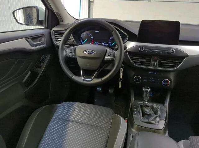 Ford FOCUS Wagon 1.0 EcoBoost 101PK Trekhaak Trend Edition Business / Navigatie / Airco / Pdc.A /