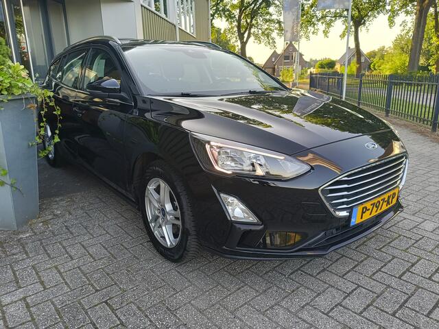 Ford FOCUS Wagon 1.0 EcoBoost Hybrid Trend Edition Business | Airco | Trekhaak | Camera | BTW |