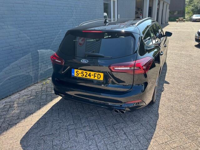 Ford FOCUS Wagon 1.0 EcoBoost Hybrid ST Line X