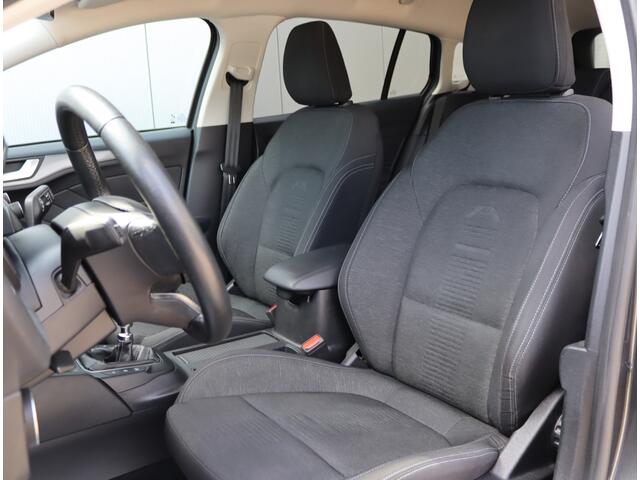 Ford FOCUS Wagon 1.0 EcoBoost Active | Winter Pakket | ACC | Trekhaak | B&O