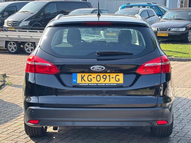 Ford FOCUS 1.0 Titanium Zwart 2016 NL Auto