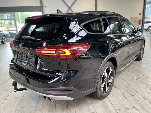 Ford FOCUS Wagon EcoBoost 155PK Hybrid Active Trekhaak | Adapt. Cruise | Winter Pack | LED | Camera | Draadloos CarPlay