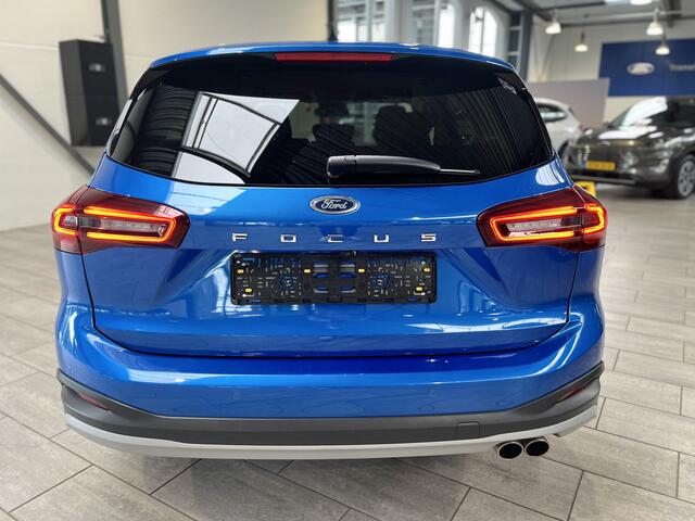 Ford FOCUS Wagon EcoBoost 155PK Hybrid Active | Adapt. Cruise | Winter Pack | LED | Camera | Draadloos CarPlay