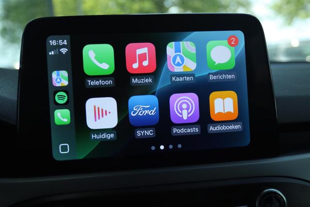 Ford FOCUS 1.0 ECOBOOST HYBRID TITANIUM | LED | WINTER PACK | CAMERA | KEY-LESS | CARPLAY