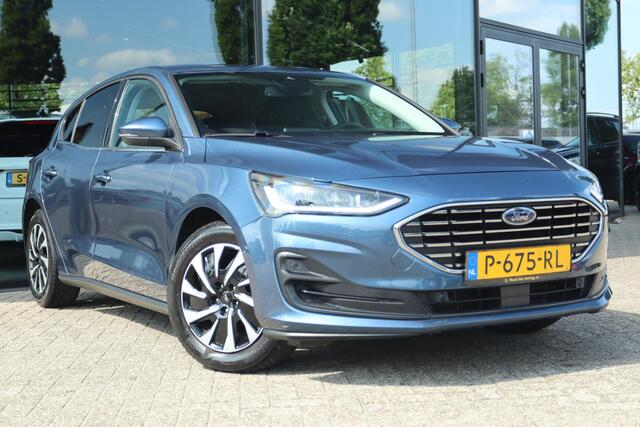 Ford FOCUS 1.0 ECOBOOST HYBRID TITANIUM | LED | WINTER PACK | CAMERA | KEY-LESS | CARPLAY