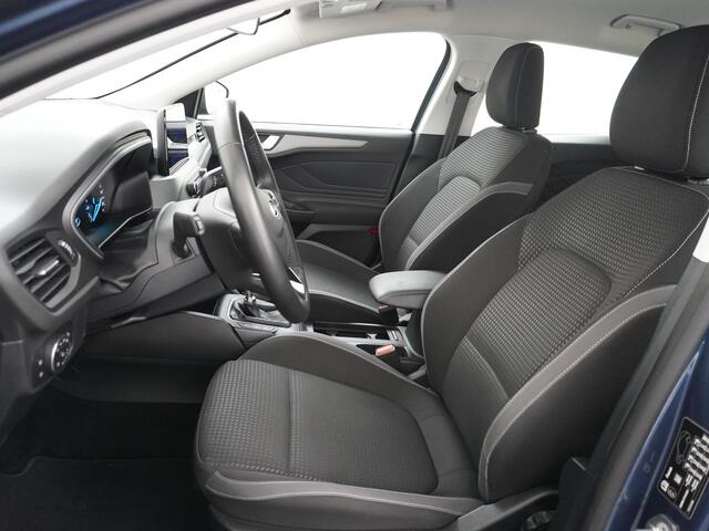 Ford FOCUS Wagon T100PK Navi Apple Carplay Android Connected Airco Cruise Control Keyless Led Lane Assist PDC TPMS Lmv EasyFold DAB Rijstrooksensor met correctie Wifi Bluetooth Connected services A-label EURO6 Origin.NLse auto