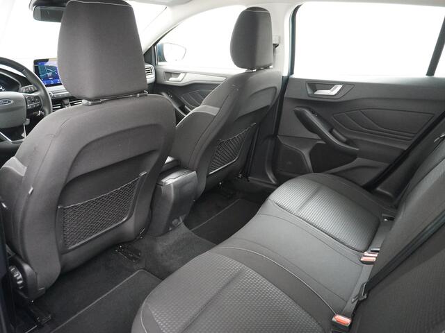 Ford FOCUS Wagon T100PK Navi Apple Carplay Android Connected Airco Cruise Control Keyless Led Lane Assist PDC TPMS Lmv EasyFold DAB Rijstrooksensor met correctie Wifi Bluetooth Connected services A-label EURO6 Origin.NLse auto