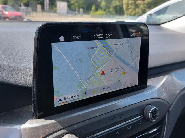 Ford FOCUS Wagon 1.0 EcoBoost 125pk Titanium Business | Navi | Apple Carplay+Android Auto | Clima | Adap.Cruise | Led Koplampen | Keyless Entry | Pdc V+A | Rijstrook+Licht+Regensensor | Privacy Glass | 17''lm