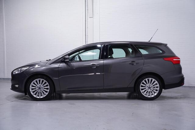 Ford FOCUS Wagon 1.0 Trend Navi Trekhaak Cruise PDC