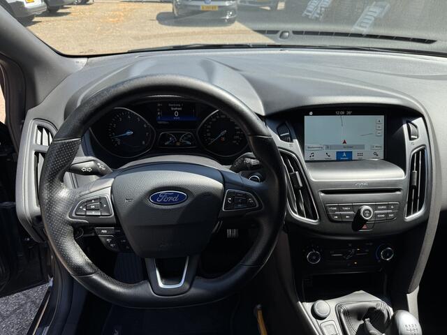 Ford FOCUS Wagon 1.5 ST-Line Airco Navi Carplay
