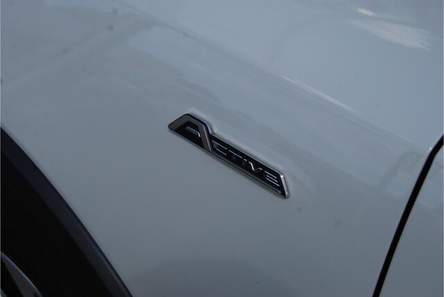 Ford FOCUS Wagon 1.0 EcoBoost 125PK Hybrid Active Business TREKHAAK | WINTERPACK | AUT.AIRCO | CAMERA | APPLE/ANDRIOD