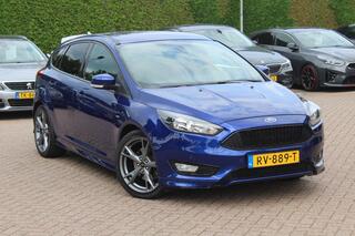 ford-focus-1.5-st-line---trekhaak--