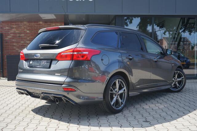 Ford FOCUS Wagon 1.5 ST-Line , Automaat, AppleCarplay, 18''LM, 184Pk, Xenon/LED.