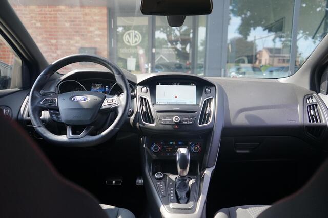 Ford FOCUS Wagon 1.5 ST-Line , Automaat, AppleCarplay, 18''LM, 184Pk, Xenon/LED.