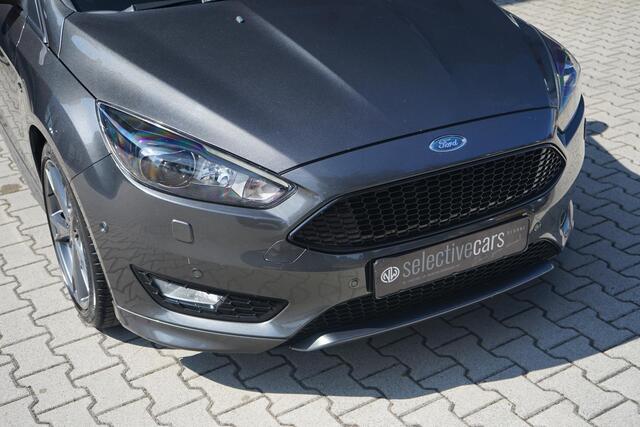 Ford FOCUS Wagon 1.5 ST-Line , Automaat, AppleCarplay, 18''LM, 184Pk, Xenon/LED.