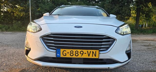 Ford FOCUS 1.0 EcoB. Tr Ed. bns