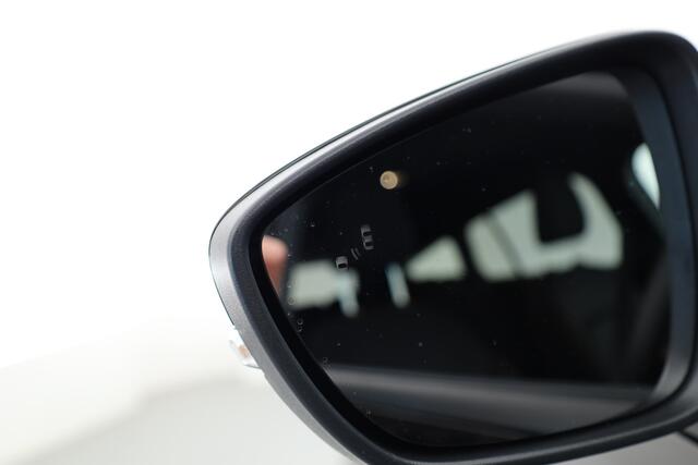 Ford FOCUS Wagon 1.0 EcoBoost Hybrid ST Line X | Navi | Camera | Adapt. Cruise | Stoel- Stuurverw. | Apple CarPlay