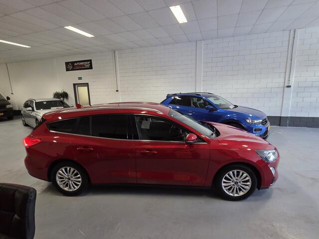 Ford FOCUS 1.0 EcoB. Tit. XBns AUTOMAAT
