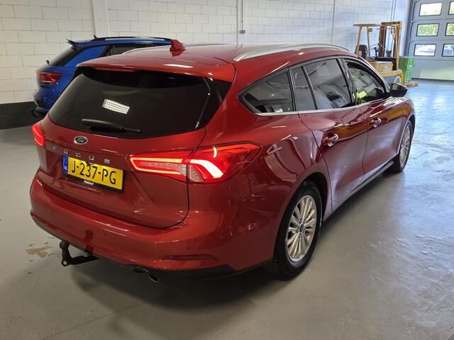 Ford FOCUS 1.0 EcoB. Tit. XBns AUTOMAAT