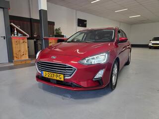 ford-focus-1.0-ecob.-tit.-xbns-auto