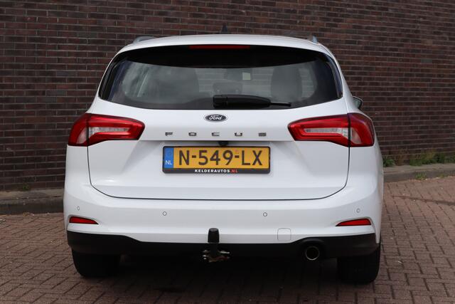 Ford FOCUS Wagon 1.0 EcoBoost Trend Edition Business, navigatie, camera, ijskoude airco Zeer mooie en frisse auto