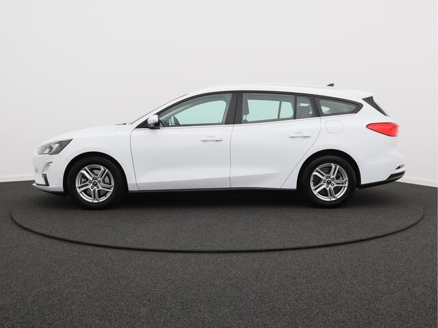 Ford FOCUS Wagon 1.0 EcoBoost Hybrid Trend Edition Business/ trekhaak!