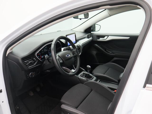 Ford FOCUS Wagon 1.0 EcoBoost Hybrid Trend Edition Business/ mooie auto!