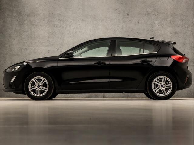 Ford FOCUS 1.0 EcoBoost Business Sport (GROOT NAVI, APPLE CARPLAY, CAMERA, CLIMATE, SPORTSTOELEN, LM VELGEN, NIEUWE APK, NIEUWSTAAT)