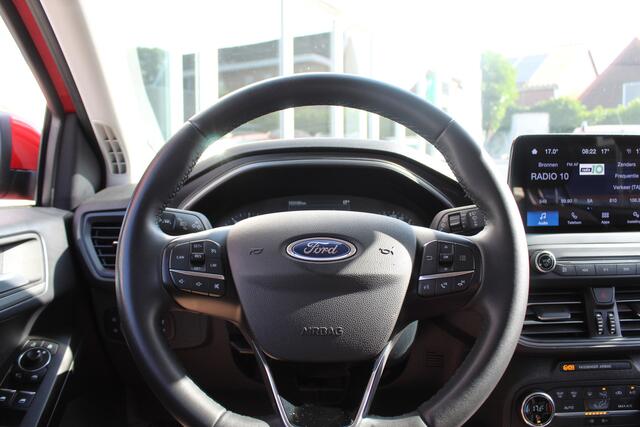 Ford FOCUS Wagon 1.0 EcoBoost Hybrid Connected