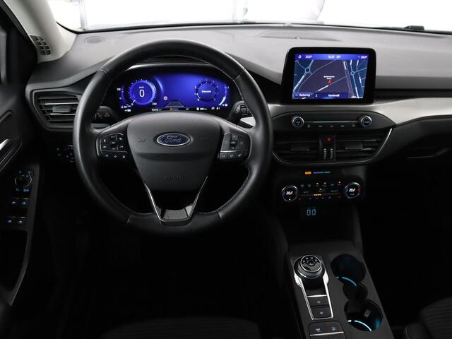 Ford FOCUS 1.0 EcoBoost Titanium X | Stoel & stuurverwarming | Trekhaak | Adaptive cruise | Camera | Full LED | Carplay | B&O Sound | Digital Cockpit | Keyless | Climate control