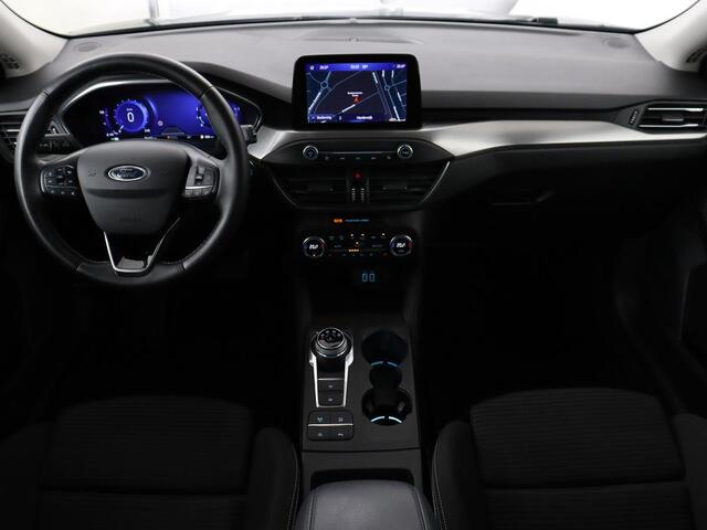 Ford FOCUS 1.0 EcoBoost Titanium X | Stoel & stuurverwarming | Trekhaak | Adaptive cruise | Camera | Full LED | Carplay | B&O Sound | Digital Cockpit | Keyless | Climate control