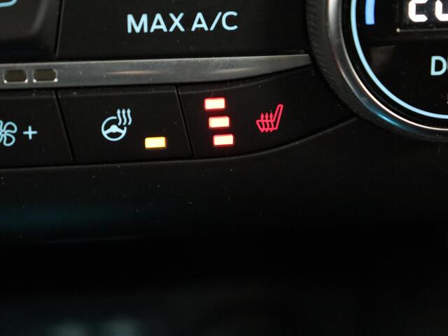 Ford FOCUS 1.0 EcoBoost Titanium X | Stoel & stuurverwarming | Trekhaak | Adaptive cruise | Camera | Full LED | Carplay | B&O Sound | Digital Cockpit | Keyless | Climate control