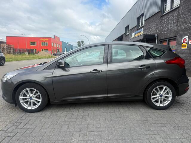 Ford FOCUS 1.0 Trend | AUTOMAAT | 1E EIGENAAR | 12MND GARANTIE | NAVI | CRUISE |