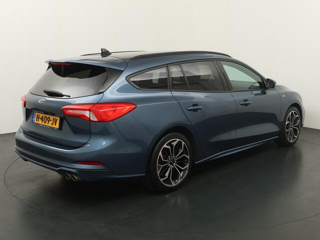 Ford FOCUS Wagon 1.5 182PK EcoBoost ST Line Business | Panorama | Trekhaak | Adapt LED | 18-inch | Winter pack | Elektr. a.klep |