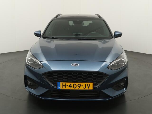 Ford FOCUS Wagon 1.5 182PK EcoBoost ST Line Business | Panorama | Trekhaak | Adapt LED | 18-inch | Winter pack | Elektr. a.klep |