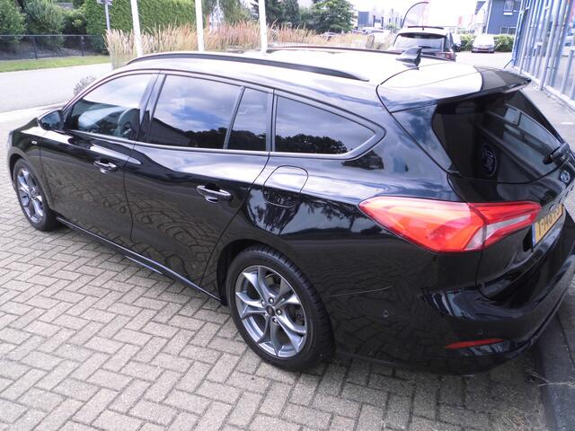 Ford FOCUS Wagon 125 pk EcoBoost Hybrid ST Line Business vol opties