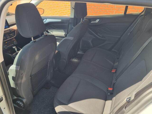 Ford FOCUS 1.0 ECOB. TR ED. BNS
