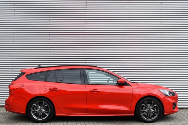 Ford FOCUS WAGON 1.0 ECOBOOSTST-LINE / KEYLESS / P.CAM./ APPLE/ANDROID AUTO