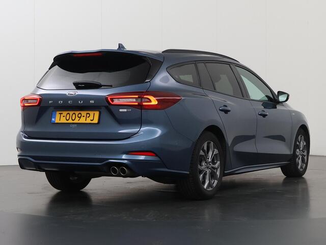 Ford FOCUS Wagon 1.0 EcoBoost Hybrid ST Line Style | Winterapkket | Parkeercamera | Climate Control | Navigatie |