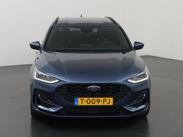 Ford FOCUS Wagon 1.0 EcoBoost Hybrid ST Line Style | Winterapkket | Parkeercamera | Climate Control | Navigatie |