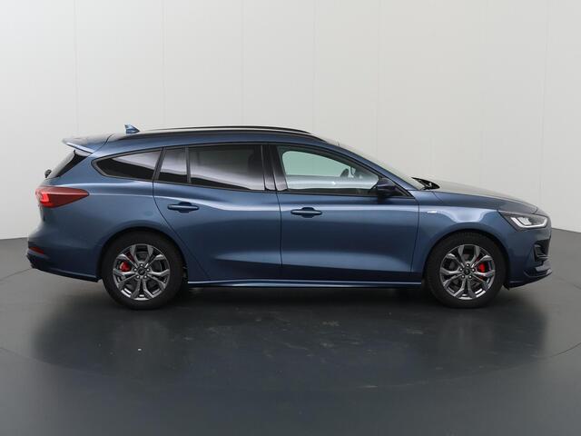 Ford FOCUS Wagon 1.0 EcoBoost Hybrid ST Line Style | Winterapkket | Parkeercamera | Climate Control | Navigatie |