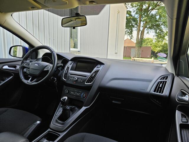 Ford FOCUS 1.0 Edition /Apple carplay/Android auto/Cruise/PDC!
