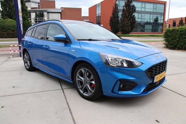 Ford FOCUS Wagon 1.5 EcoBoost ST Line Business automaat Panorama, Keyless, BOMVOL! Zomer aanbieding!