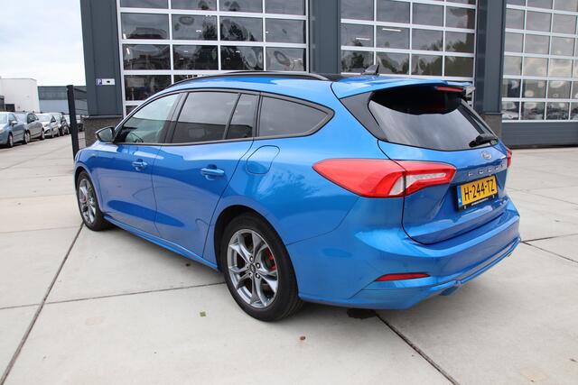 Ford FOCUS Wagon 1.5 EcoBoost ST Line Business automaat Panorama, Keyless, BOMVOL! Zomer aanbieding!