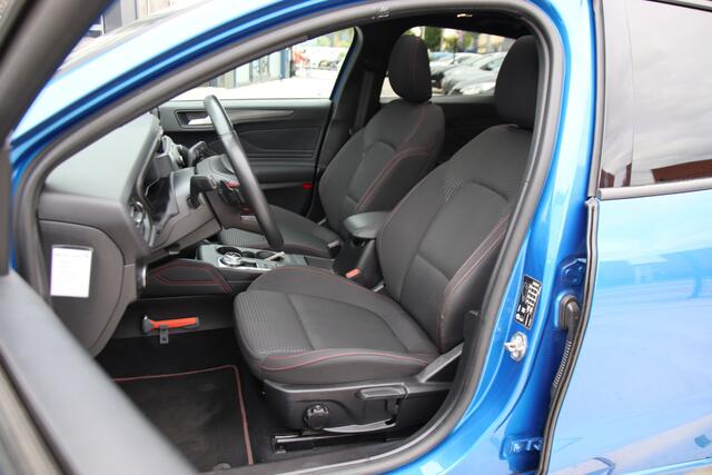 Ford FOCUS Wagon 1.5 EcoBoost ST Line Business automaat Panorama, Keyless, BOMVOL! Zomer aanbieding!