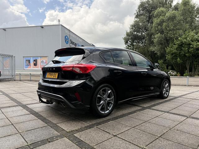 Ford FOCUS 1.0 EcoBoost ST Line Business | Navi | Trekhaak | Carplay |